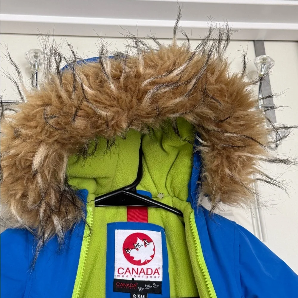 Canada Weather Gear Baby Snowsuit Faux Fur Hood With Mittens & Booties 6/9 Month